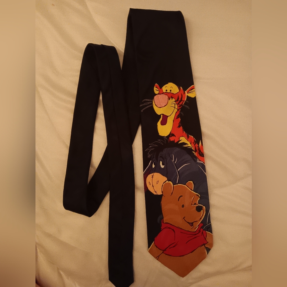 NWT Vintage Disney Winnie the Pooh Tie